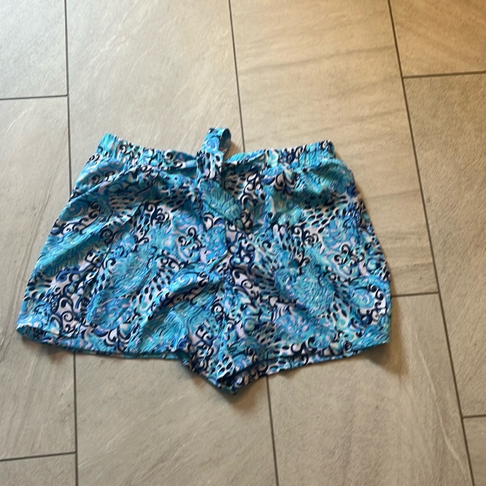 Lilly Pulitzer size ten flower shirt with tie waist like one worn once